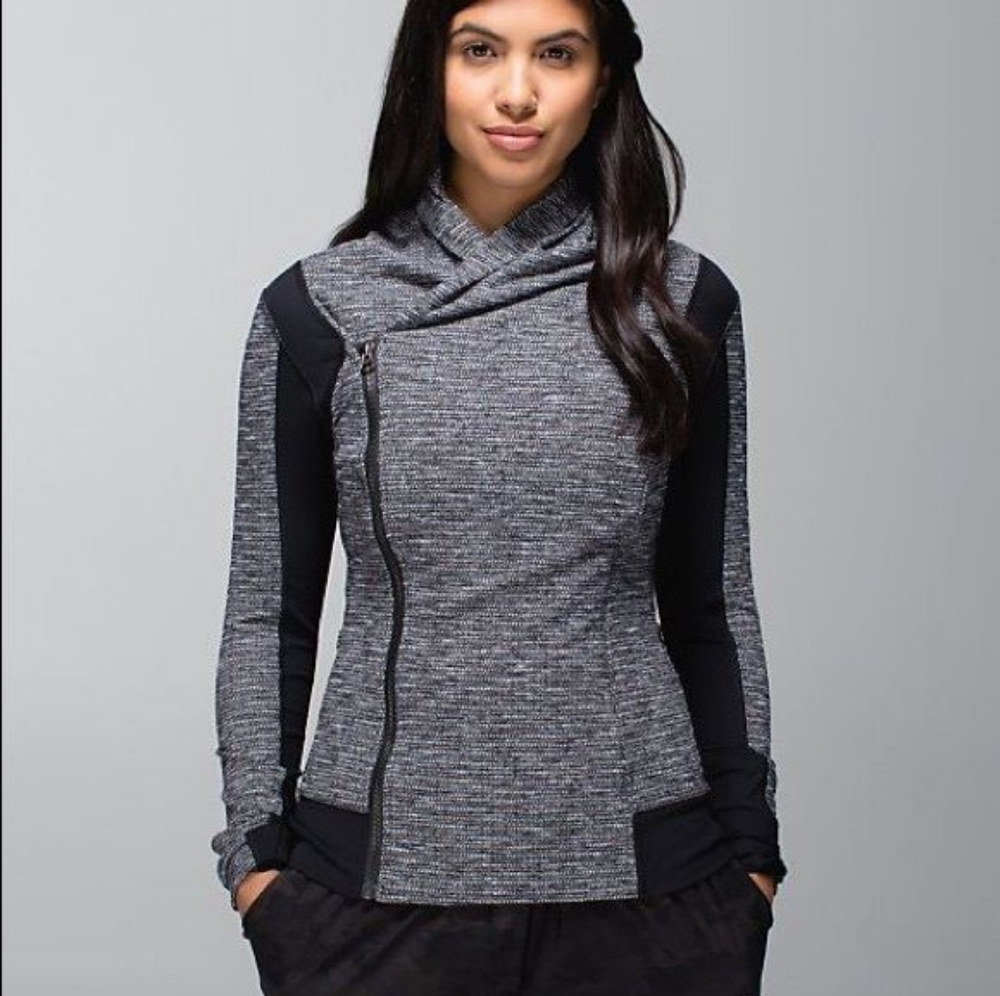 Lululemon Bhakti Yoga Jacket Size 6 Black Grey Gray Zip Up EUC